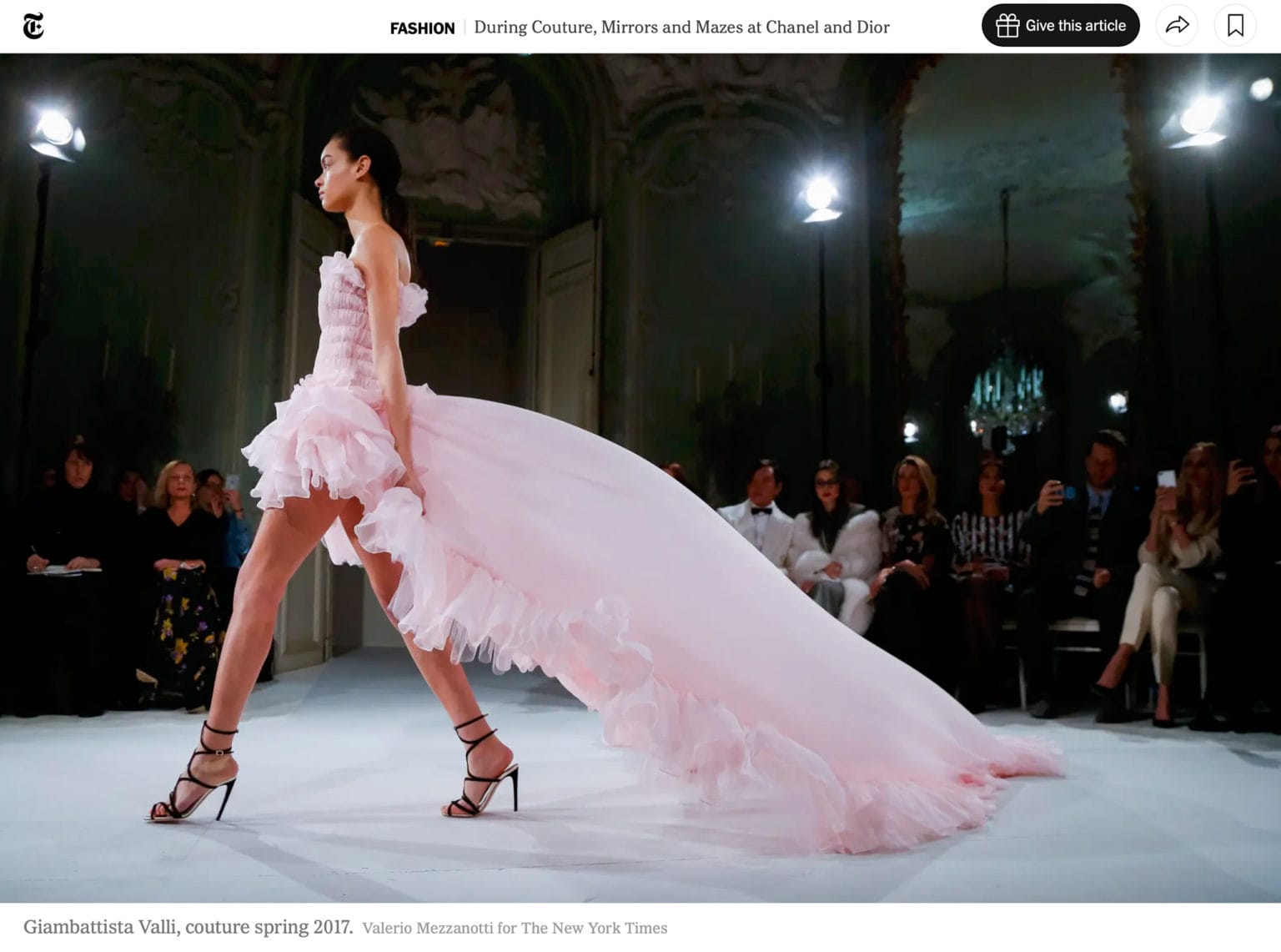 Giambattista Valli Fashion Show, Photo by Valerio Mezzanotti for The New York Times